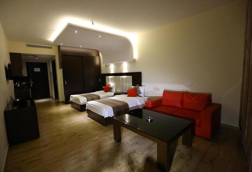 سوییت جونیور, Jounieh Suites Boutique