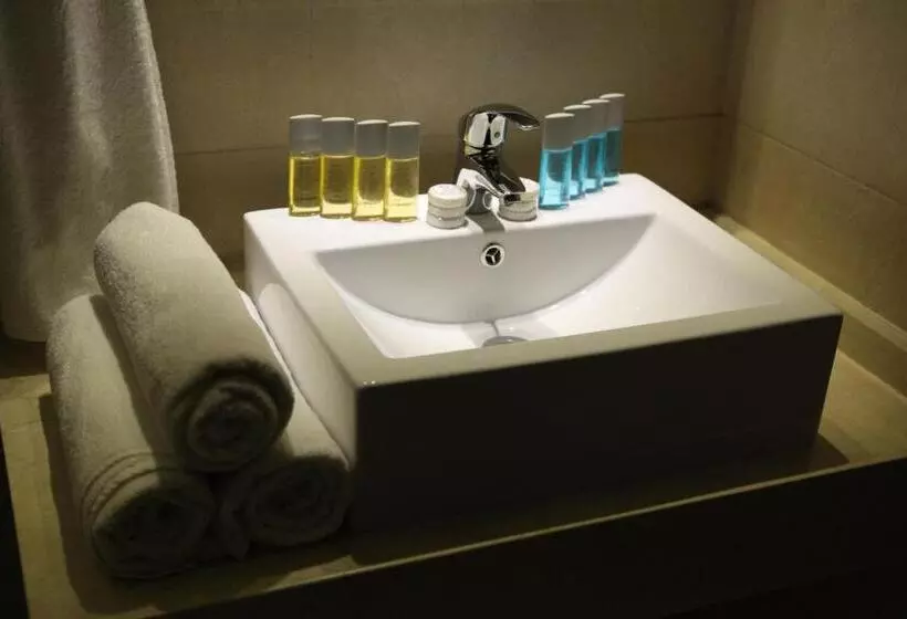سوییت خانوادگی, Jounieh Suites Boutique
