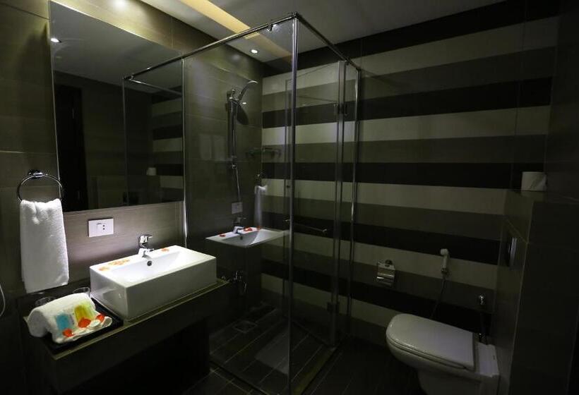 2 Bedrooms Suite Sea View, Jounieh Suites Boutique