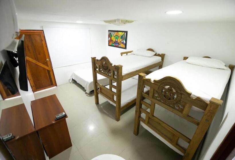 Quarto Familiar, La Casona De Getsemani
