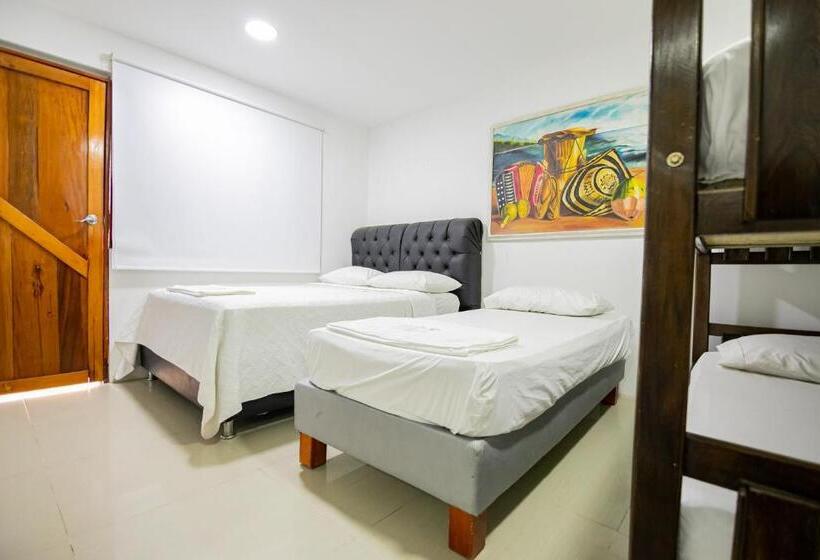 Quarto Familiar, La Casona De Getsemani