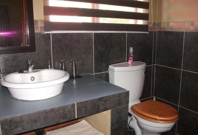 חדר סופריור, Meerkat Manor