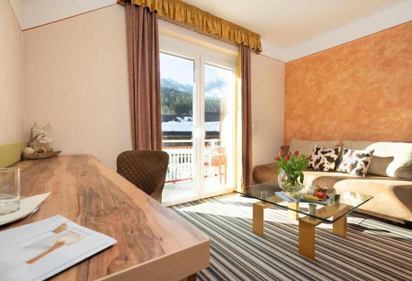 جناح عائلي, Pogöriacherhof