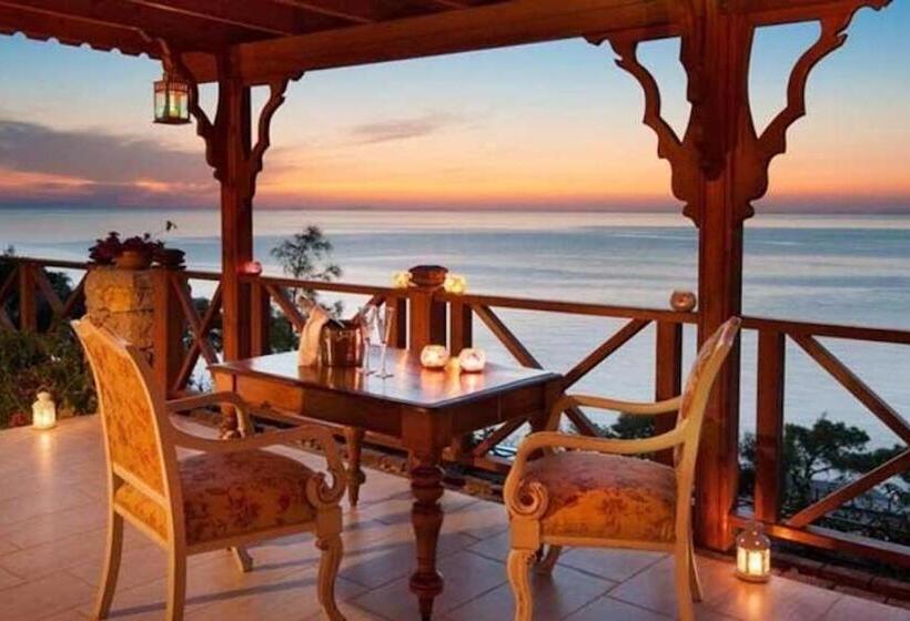 جناح مزود بحمام سباحة, Zakros Hotel Lykia   Adults Only