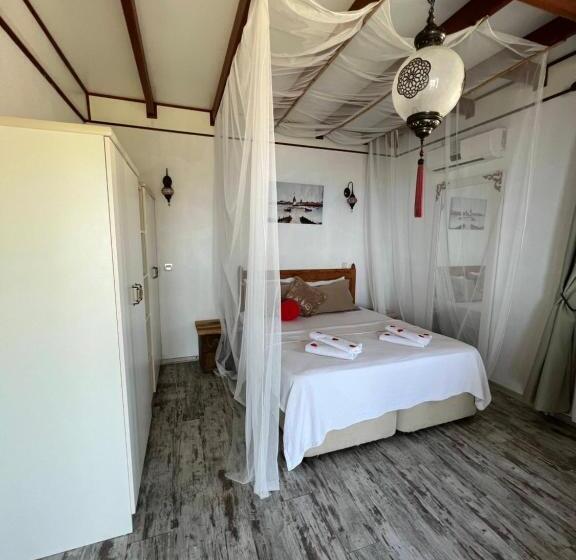 جناح مزود بحمام سباحة, Zakros Hotel Lykia   Adults Only