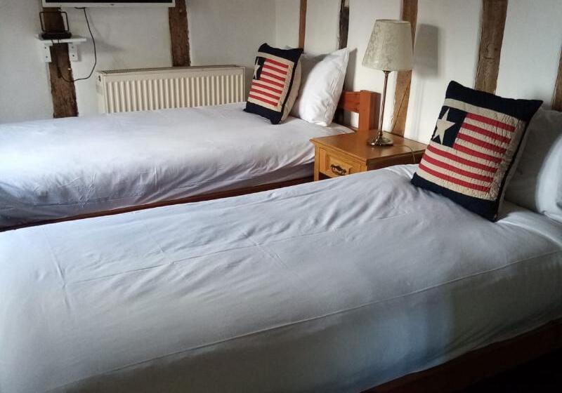 Номер Deluxe, Novotel Pune Viman Nagar Road