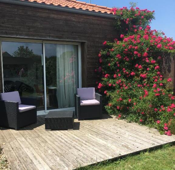 Люкс, Côté Océan Resort