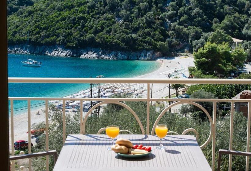 海の見える1ベッドルームアパートメント, Rouda Village