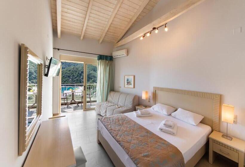 海の見える1ベッドルームアパートメント, Rouda Village