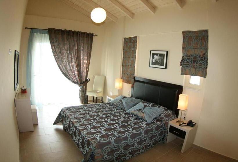 オーシャンビューデラックススイート, Rouda Village