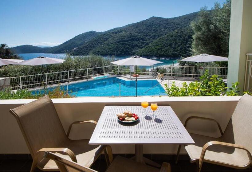 スイート, Rouda Village