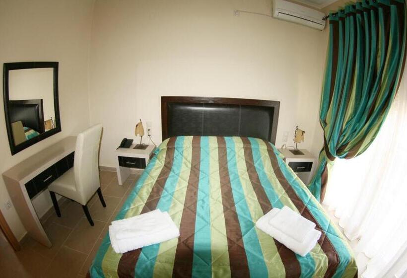 スイート, Rouda Village