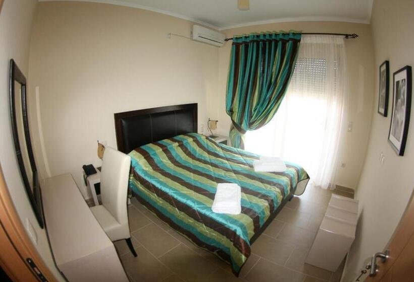 スイート, Rouda Village