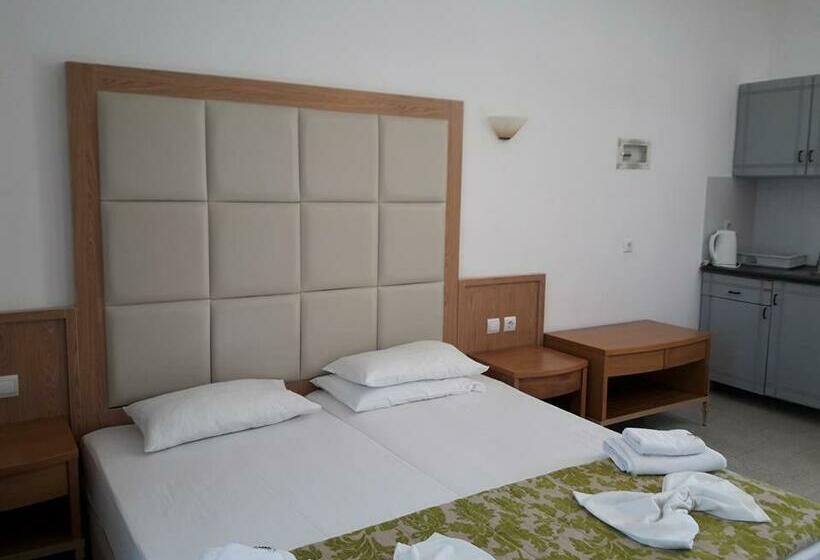 חדר סטודיו סטנדרד, Haridimos Apartments