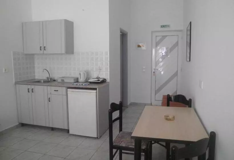 آپارتمان 1 خوابه, Haridimos Apartments