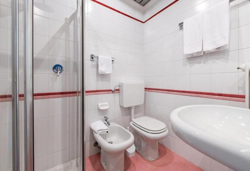 标准单人间, Aurora