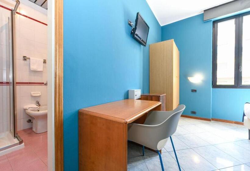 标准单人间, Aurora