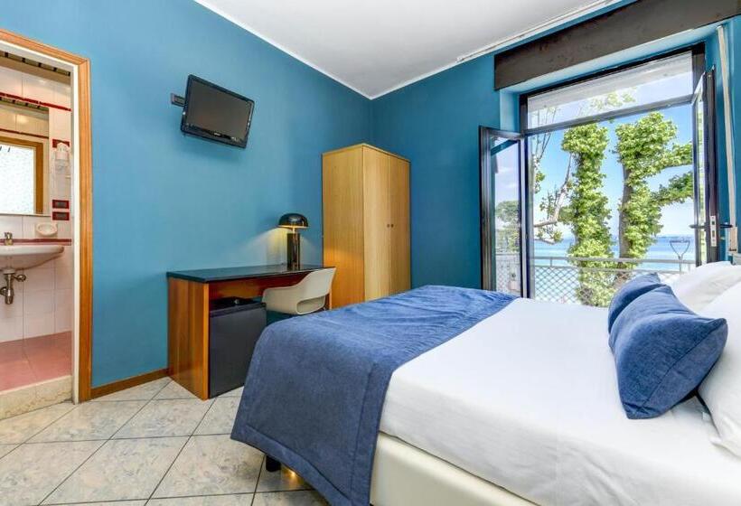 Номер Стандарт с Балконом, Aurora