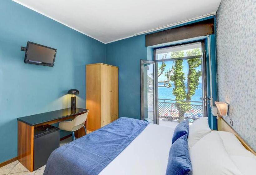 标准间带阳台, Aurora