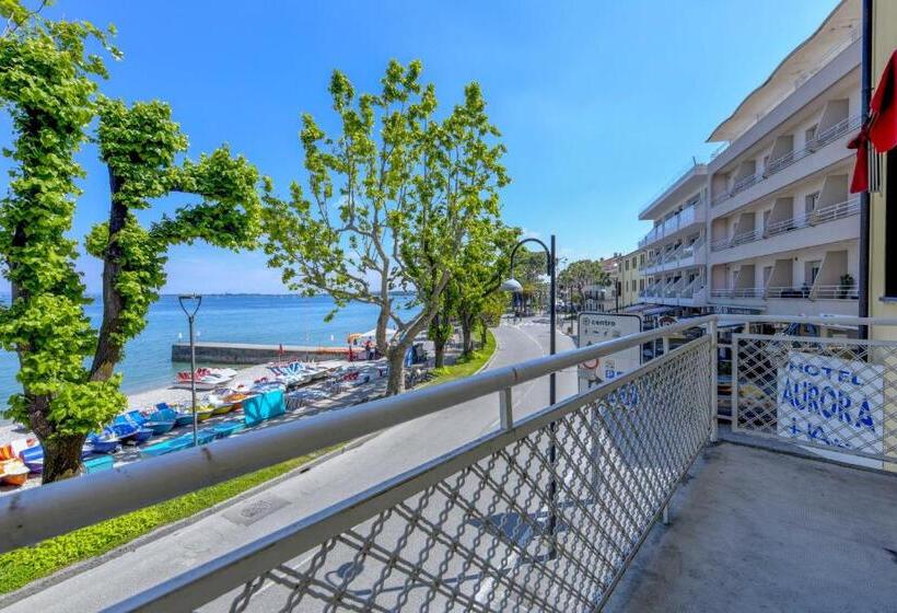 Номер Стандарт с Балконом, Aurora