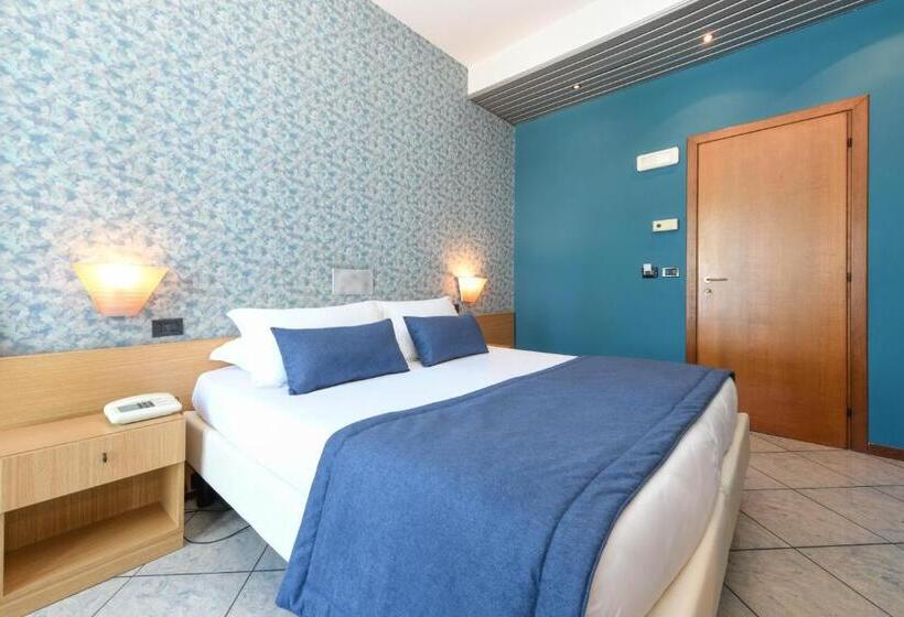 Номер Стандарт с Балконом, Aurora