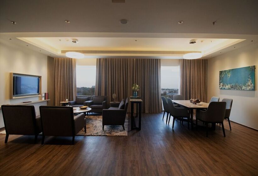 プレジデントスイートルーム, Courtyard By Marriott Bhopal