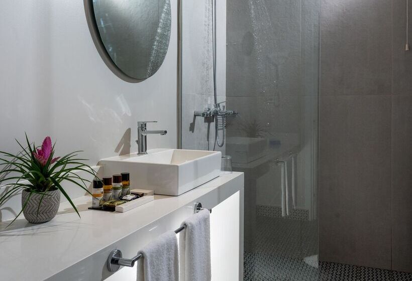 ファミリールーム, Dore Boutique