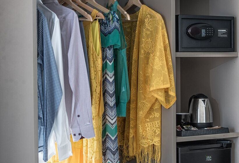 オーシャンビュースタンダードルーム, Dore Boutique