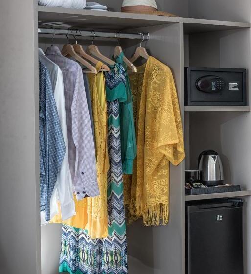 オーシャンビュースタンダードルーム, Dore Boutique