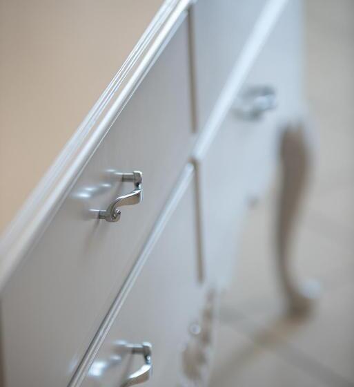 スタンダードインサイドビュールーム, Dore Boutique