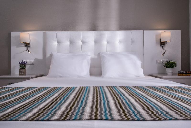 ファミリールーム, Dore Boutique