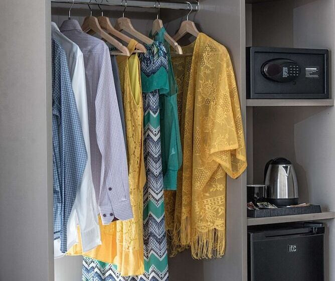 オーシャンビュースタンダードルーム, Dore Boutique