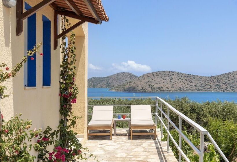 带海景的高档工作室, Elounda Heights