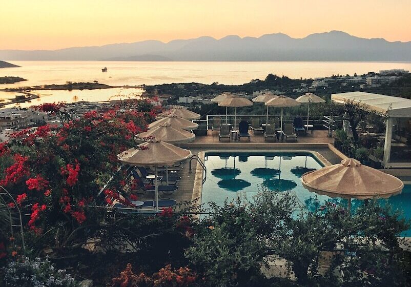 带有一个卧室和海景的高级公寓, Elounda Heights