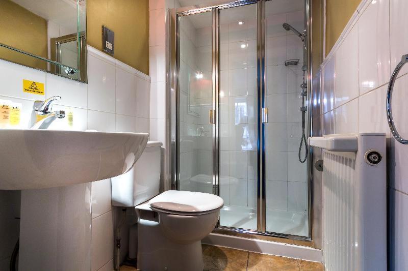 غرفة قياسية, Guy Fawkes Inn