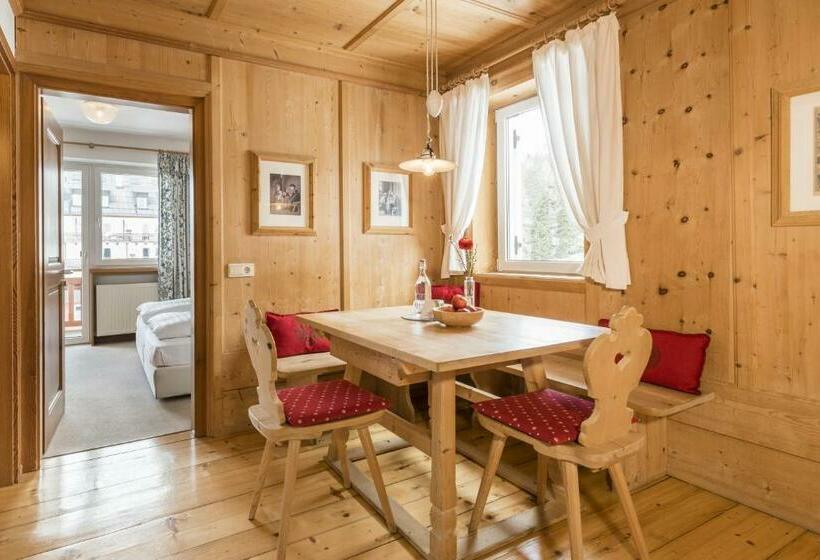 סוויטת ג'וניור, Kreuzberg Monte Croce