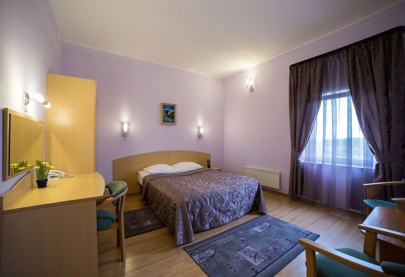 اتاق استاندارد, Ogni Murmanska