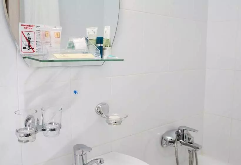 Habitación Estándar, Primorye