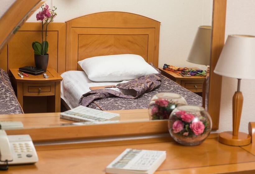 Habitación Estándar, Primorye