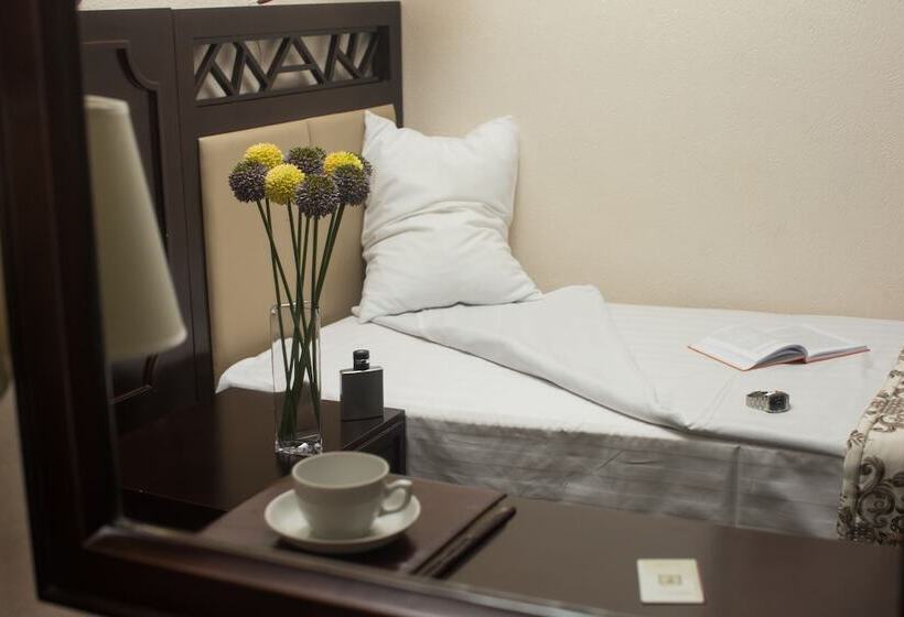 Habitación Estándar, Primorye