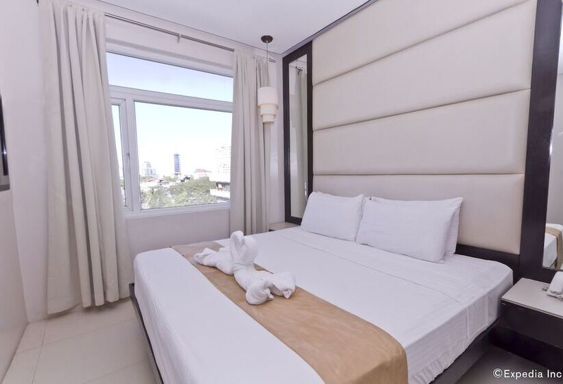 اتاق سوپریور, Stella