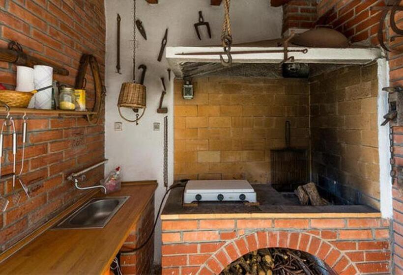 إستوديو قياسى مزودة بتراس, Sunny House Free Parking