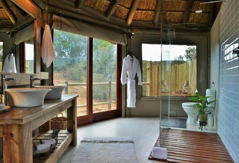 كوخ ديلوكس, Garden Route Safari Camp