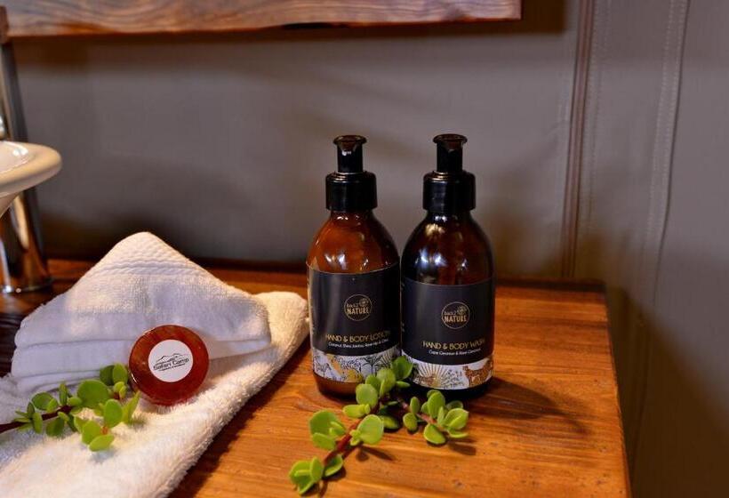 كوخ ديلوكس, Garden Route Safari Camp