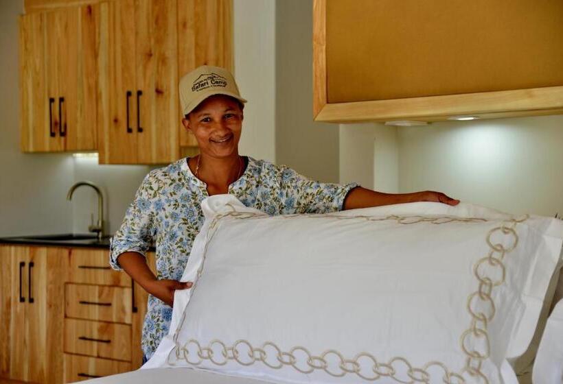 جناح, Garden Route Safari Camp