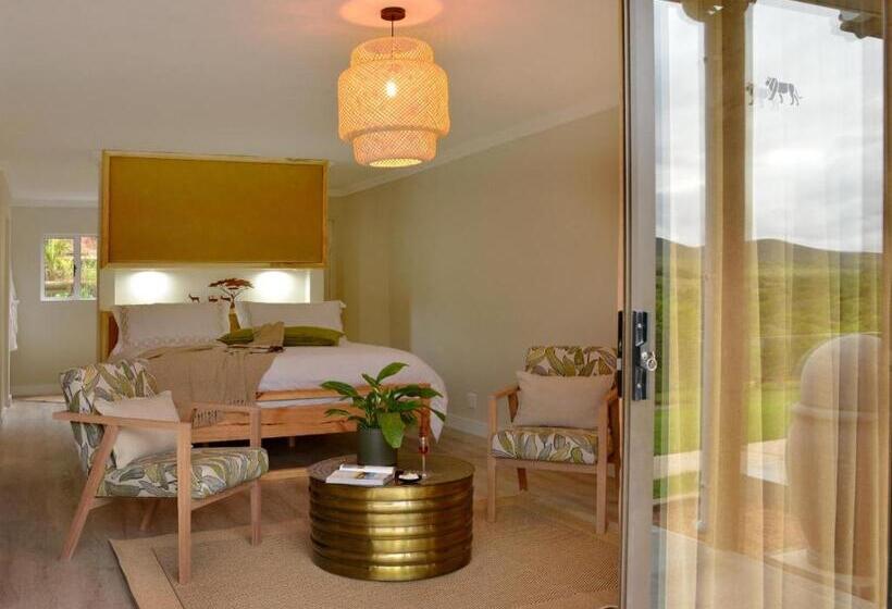 جناح, Garden Route Safari Camp