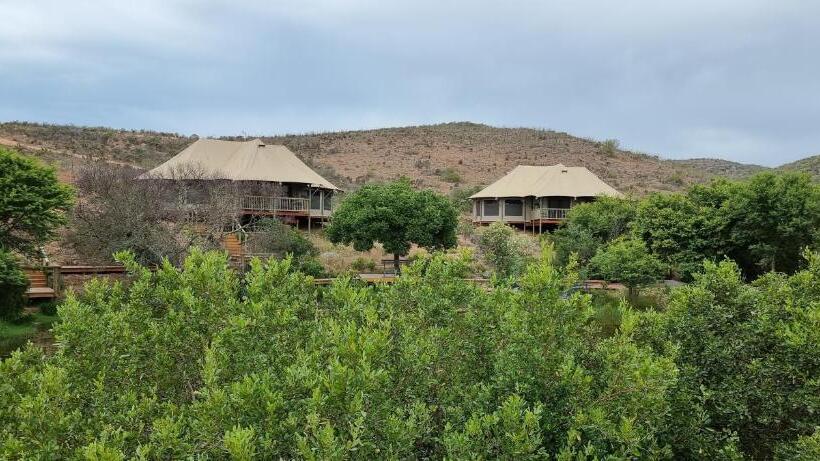 كوخ قياسي, Garden Route Safari Camp