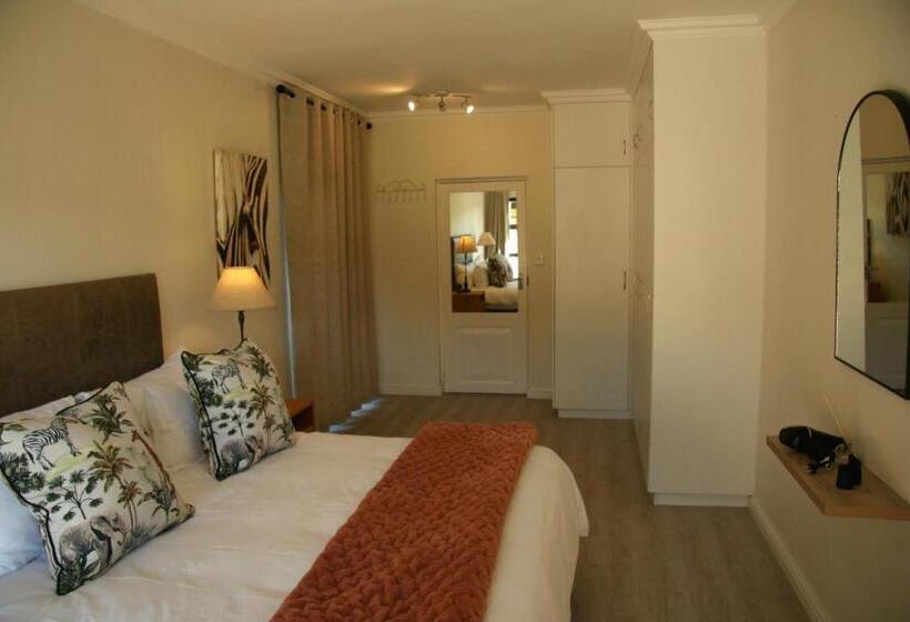 غرفة ديلوكس ثلاثية, Garden Route Safari Camp