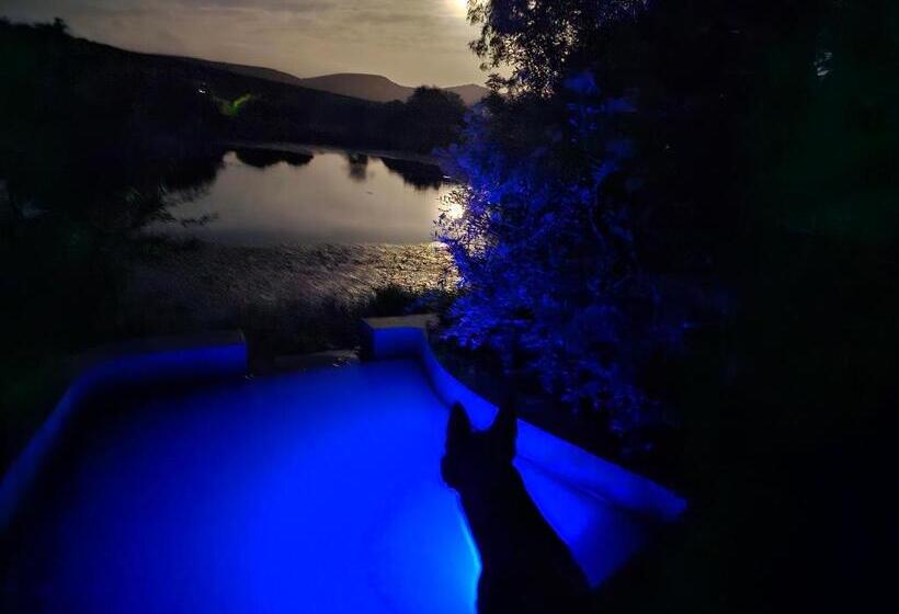 كوخ قياسي, Garden Route Safari Camp