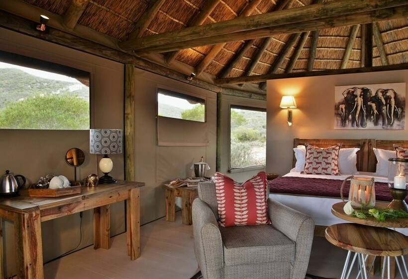 كوخ ديلوكس, Garden Route Safari Camp